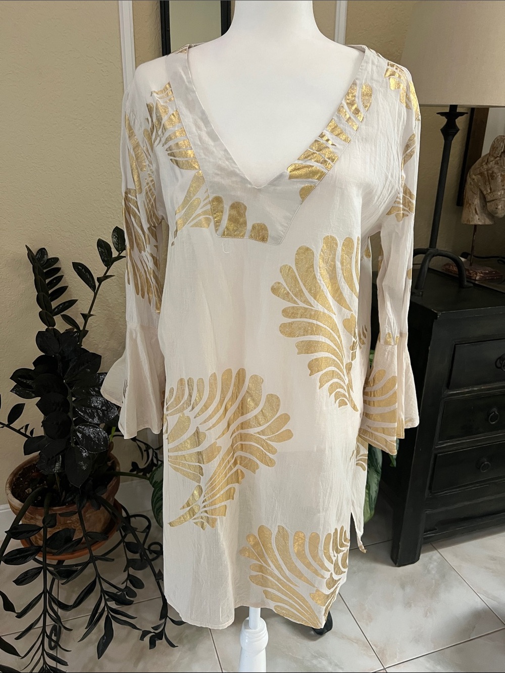 Women’s White & Gold Swim Coverup Tunic